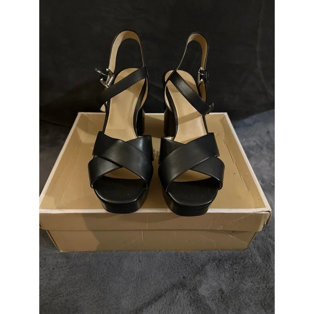 Michale Kors Divia Platform